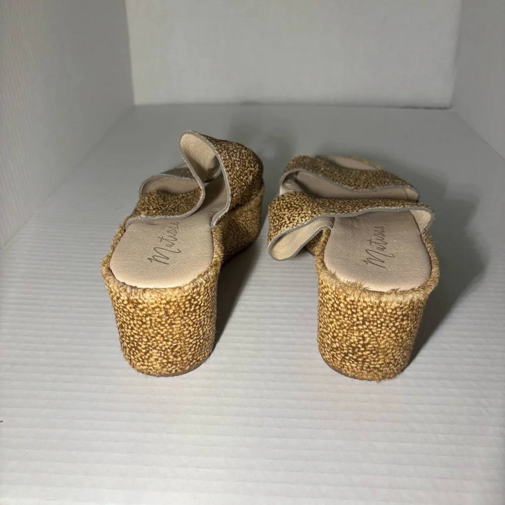 Matisse Struttin Fur Natural Spot Platform‎ Sandals Wedge
